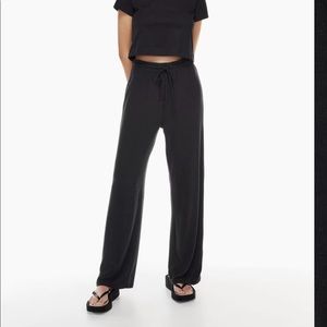 Aritzia Wilfred Free Lounge Sweatpant